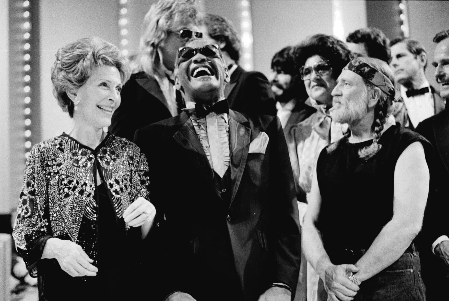 1983: Willie Nelson, Ray Charles and first lady Nancy Reagan